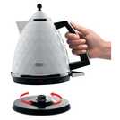 De'Longhi KBJ3001 Brillante Kettle - White